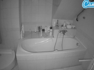 Julmodels Bathroom 2nd Floor-1